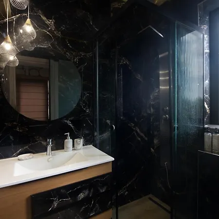 Infinity Blue 尼基季