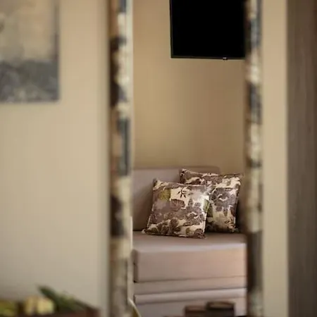 Infinity Blue 尼基季