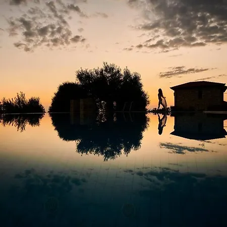 Infinity Blue * Nikiti (Sithonia)