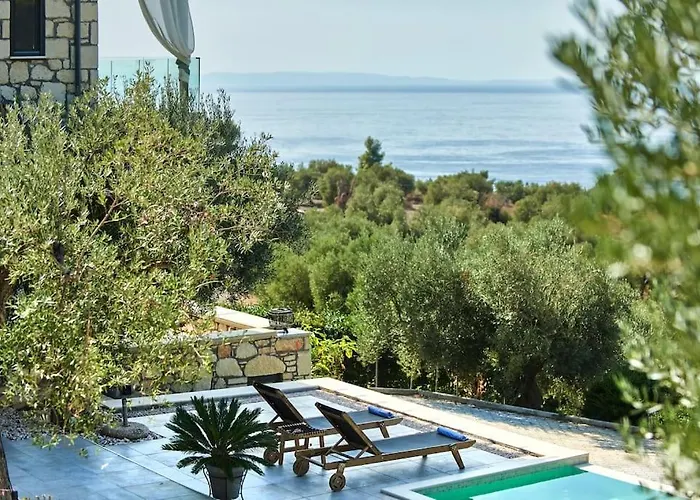 Infinity Blue Nikiti (Sithonia)