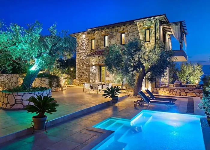 Infinity Blue * Nikiti (Sithonia)